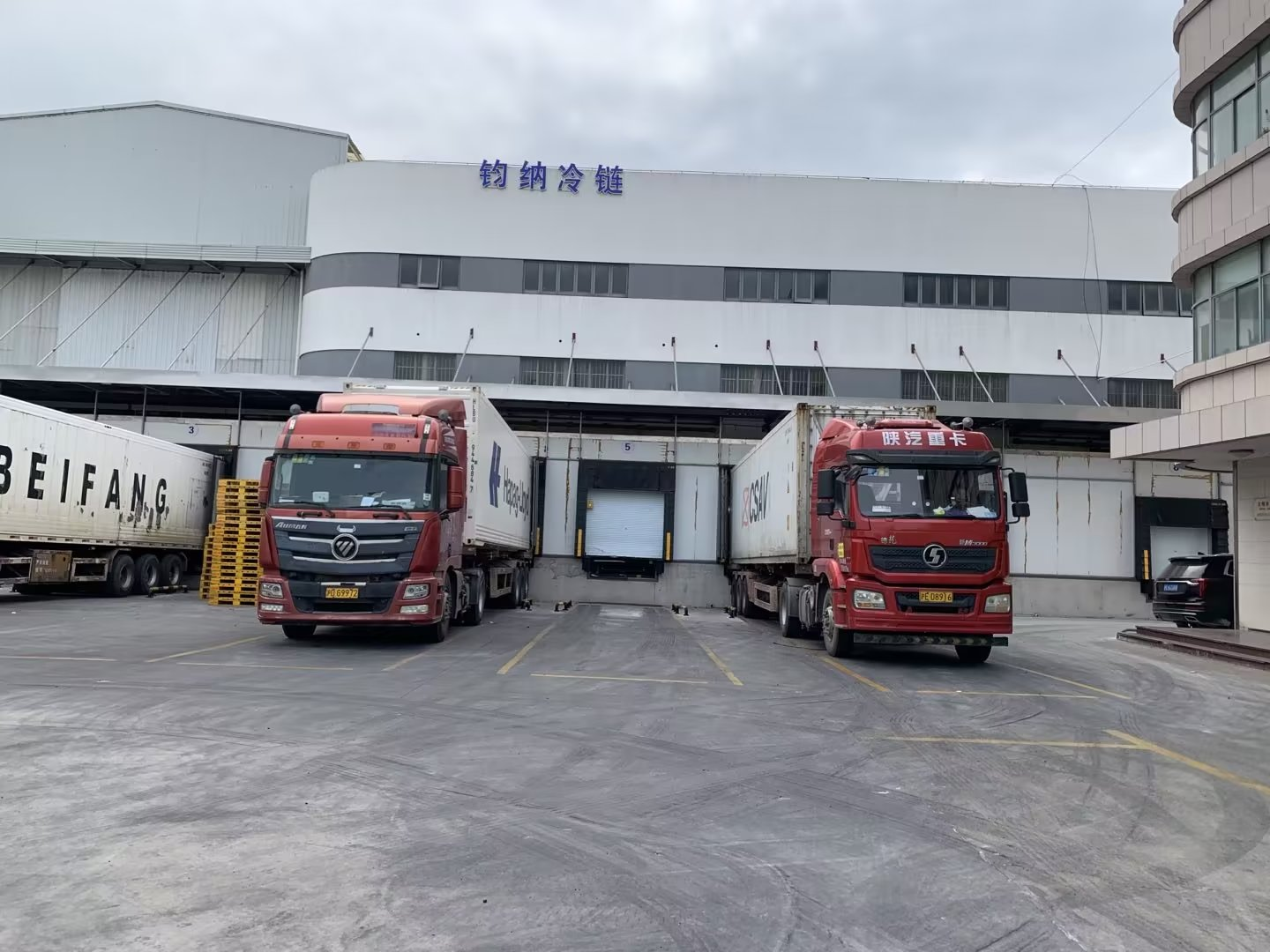 上海鈞納冷鏈物流有限公司5000平方冷鏈物流冷庫(kù)安裝工程